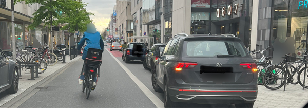 Zukunftsfähig und Sicher in der Fressgasse (ADFC Gastbeitrag)
